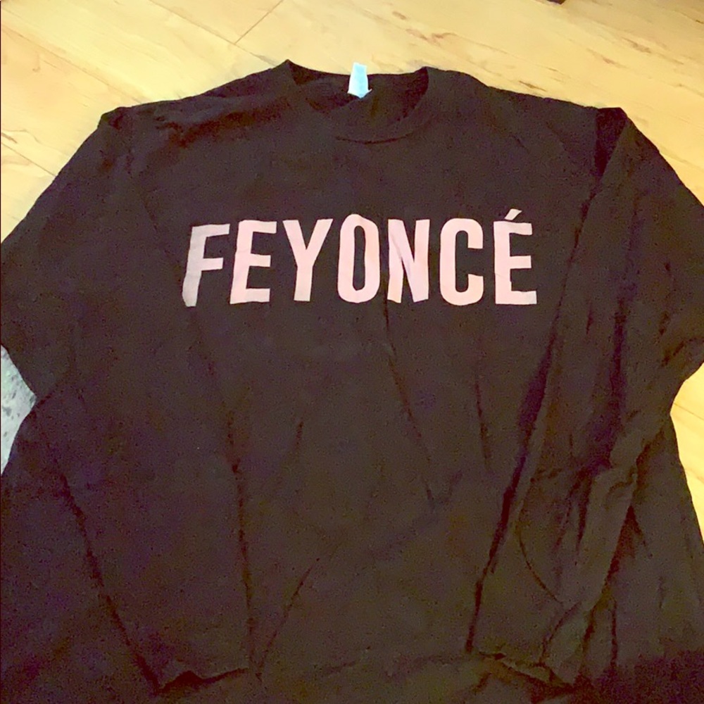 FIANCE “Feyoncé” long sleeve shirt